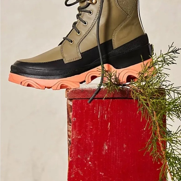 Free People Movement X SOREL Brex Lace Boot Stone Green Black Coral - Picture 11 of 12